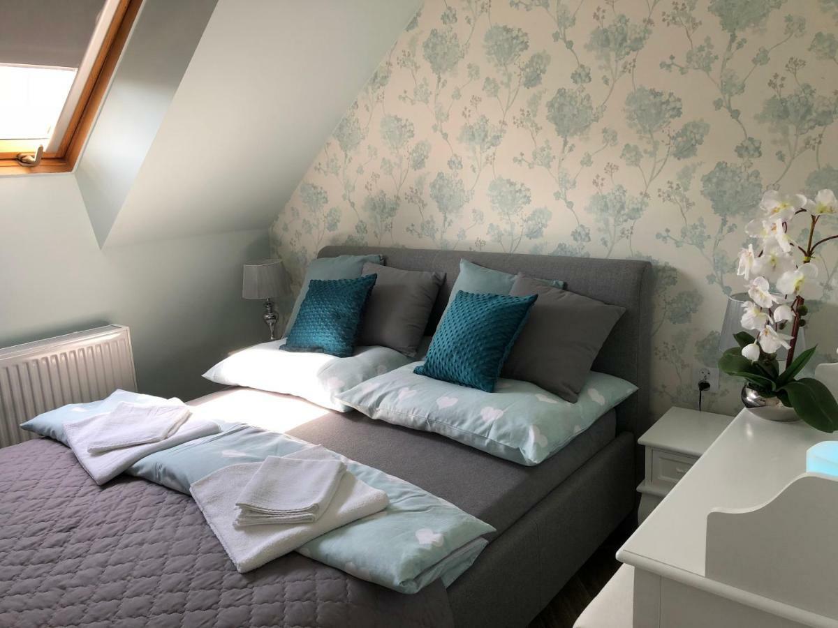 Family & Business Elegant Apartments Ul Warszawska - 2 Bedroom, Balcony, Parking Kielce Exteriör bild