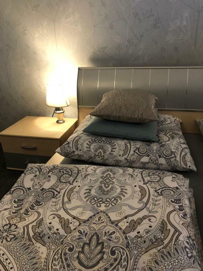 Family & Business Elegant Apartments Ul Warszawska - 2 Bedroom, Balcony, Parking Kielce Exteriör bild
